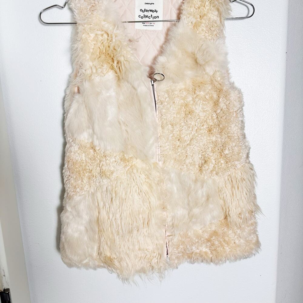 Zara Girls Outerwear Faux Fur Vest Pink Fuzzy Snap Closure Size 11 / 12 152 cm - Picture 2 of 5